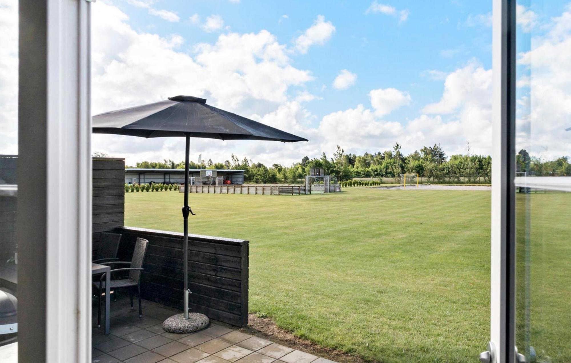 2 Bedroom Gorgeous Apartment In Vaeggerlose Boto By ภายนอก รูปภาพ